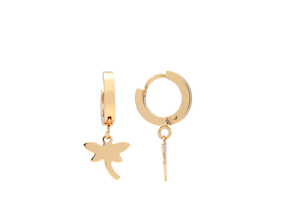 Par de aretes de argolla en color oro con dije colgante en forma de libélula.