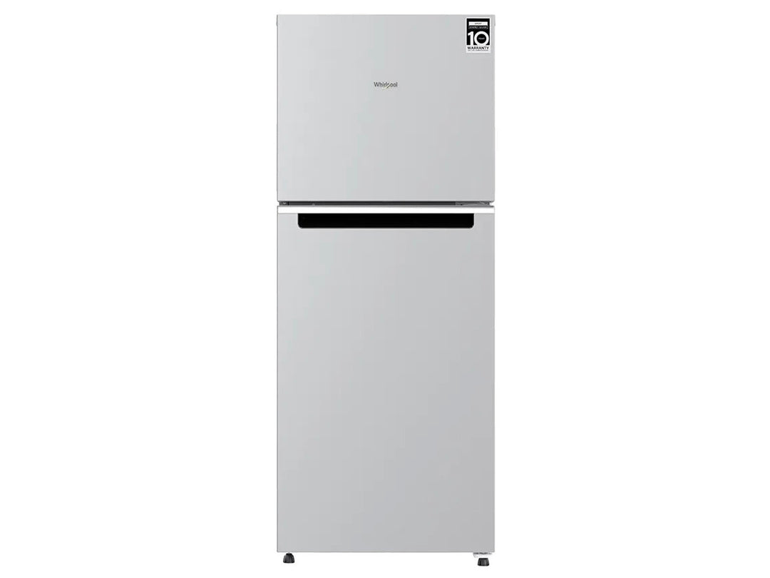 Refrigerador Whirlpool de acero inoxidable con diseño moderno y vertical.