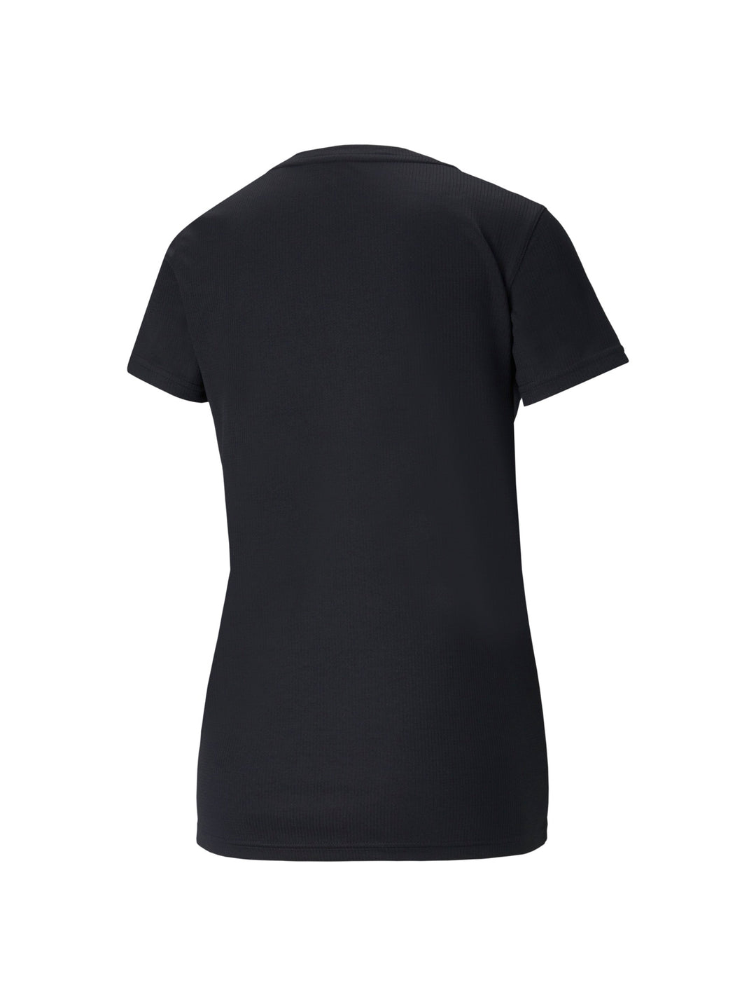 Mujer vistiendo una camiseta deportiva PUMA de color negro y manga corta.