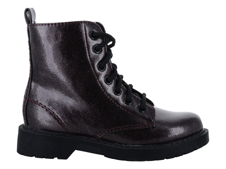 Botas casuales color burgundy con acabado brillante y cordones negros para niña.