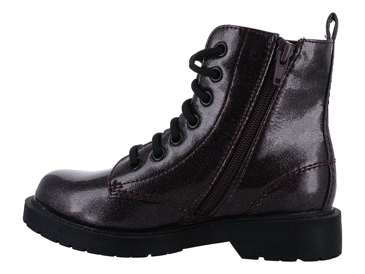 Botas casuales color burgundy con acabado brillante y cordones negros para niña.
