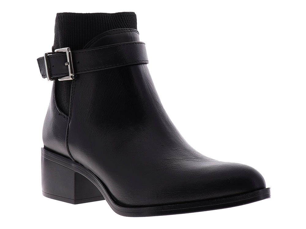 Botines negros para mujer con tacón cuadrado, hebilla plateada y detalle de tejido en la parte superior.