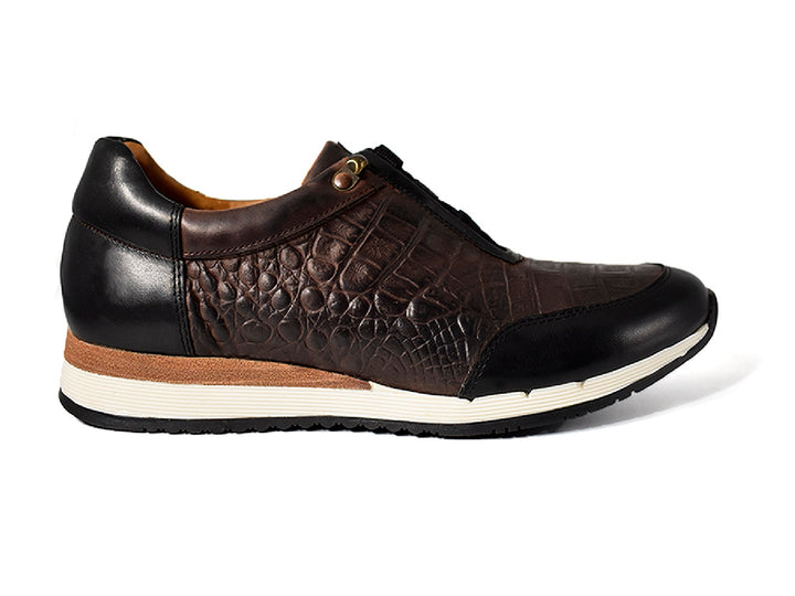Zapato casual para hombre Buckhouse Malibu en colores nogal y negro con suela blanca.