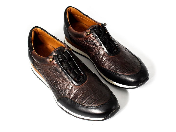 Zapato casual para hombre Buckhouse Malibu en colores nogal y negro con suela blanca.