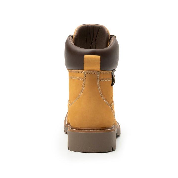 Botas Flexi Aldara para mujer en color timber con cordones y suela track.