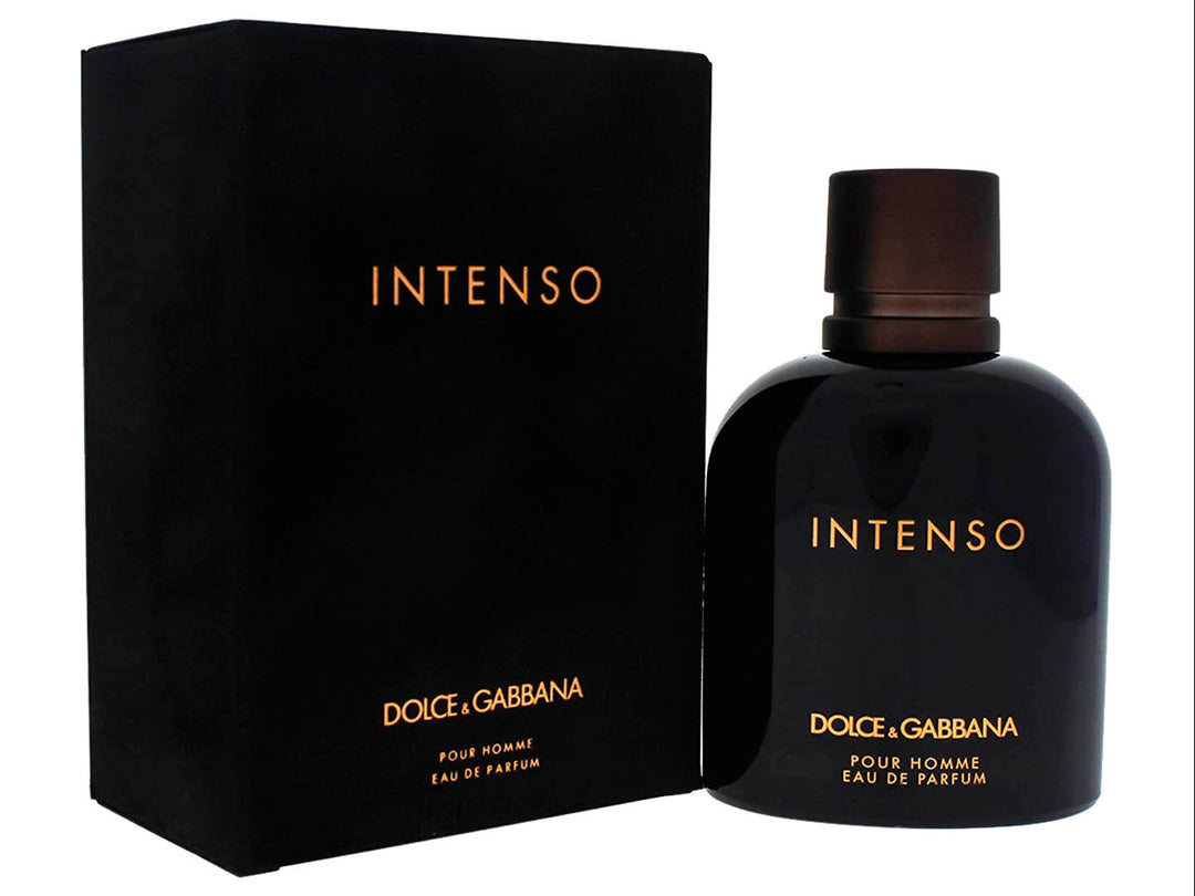 Perfume Dolce &amp; Gabbana Intenso para Hombre en botella y caja de color negro con letras doradas.