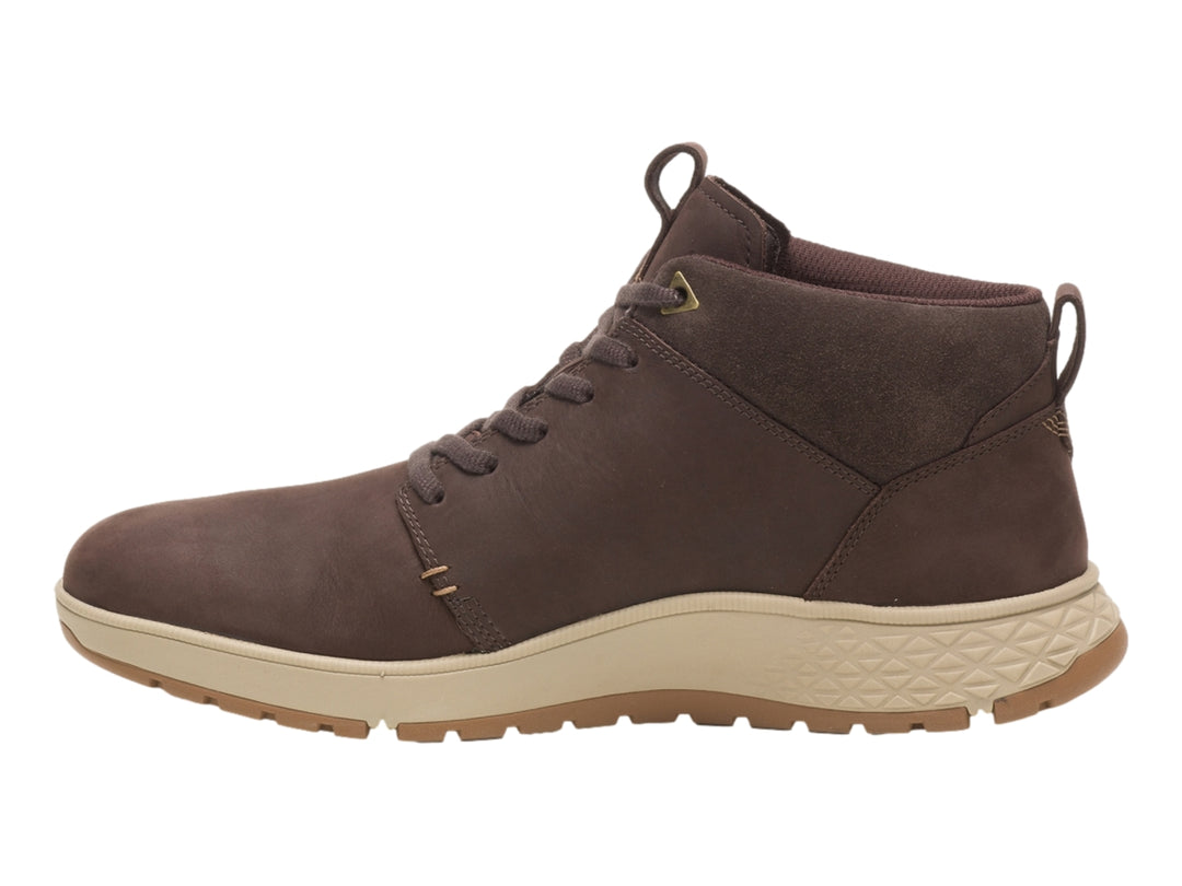 Botas Caterpillar Zeke para hombre en color café con suela beige y acabado mate.