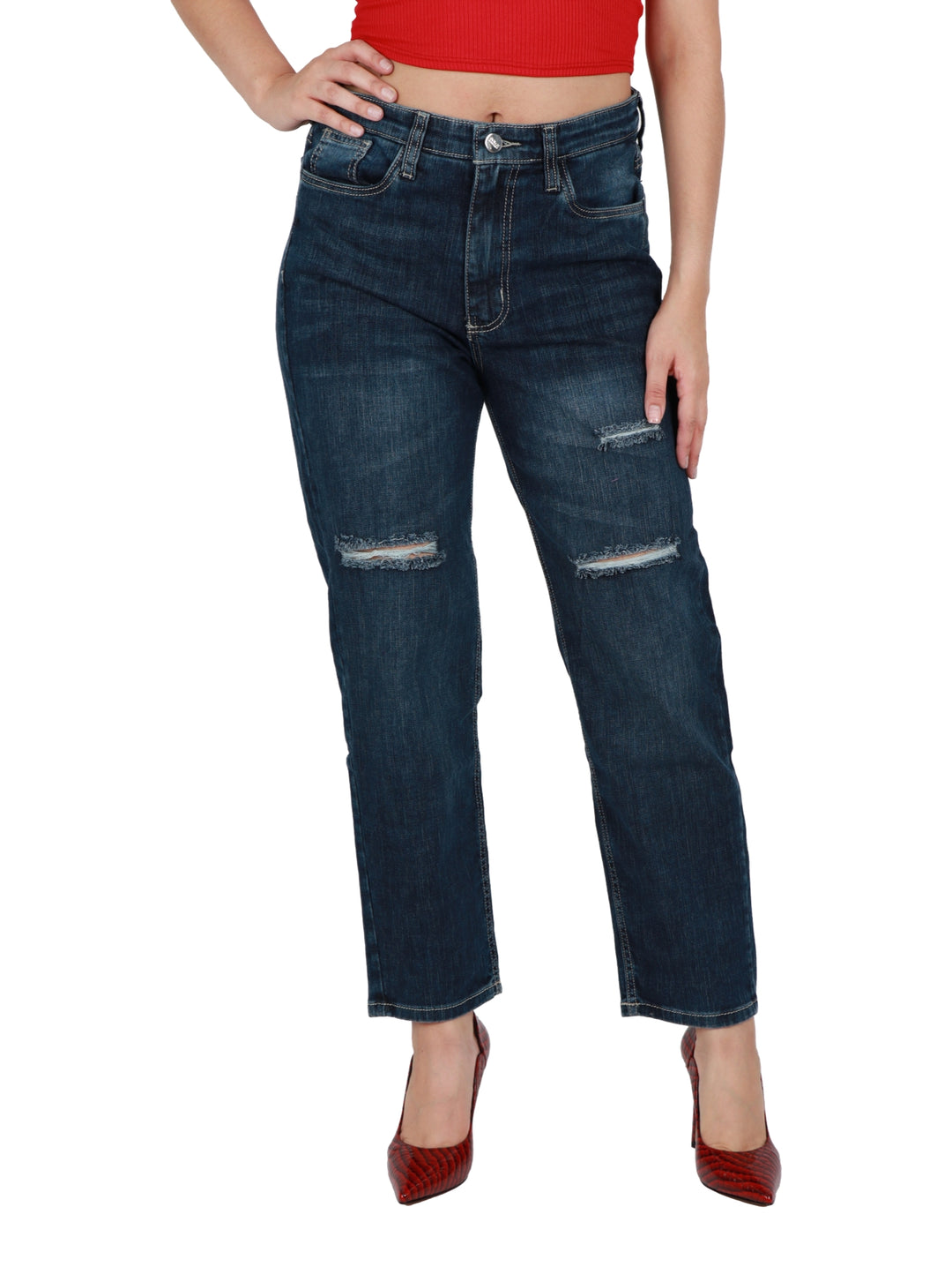 Pantalón de mezclilla azul oscuro tiro alto estilo mom con detalles rotos para mujer.