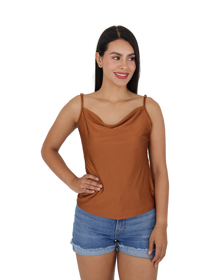 Blusa Básica de Tirantes Pao Fashion Color Camel