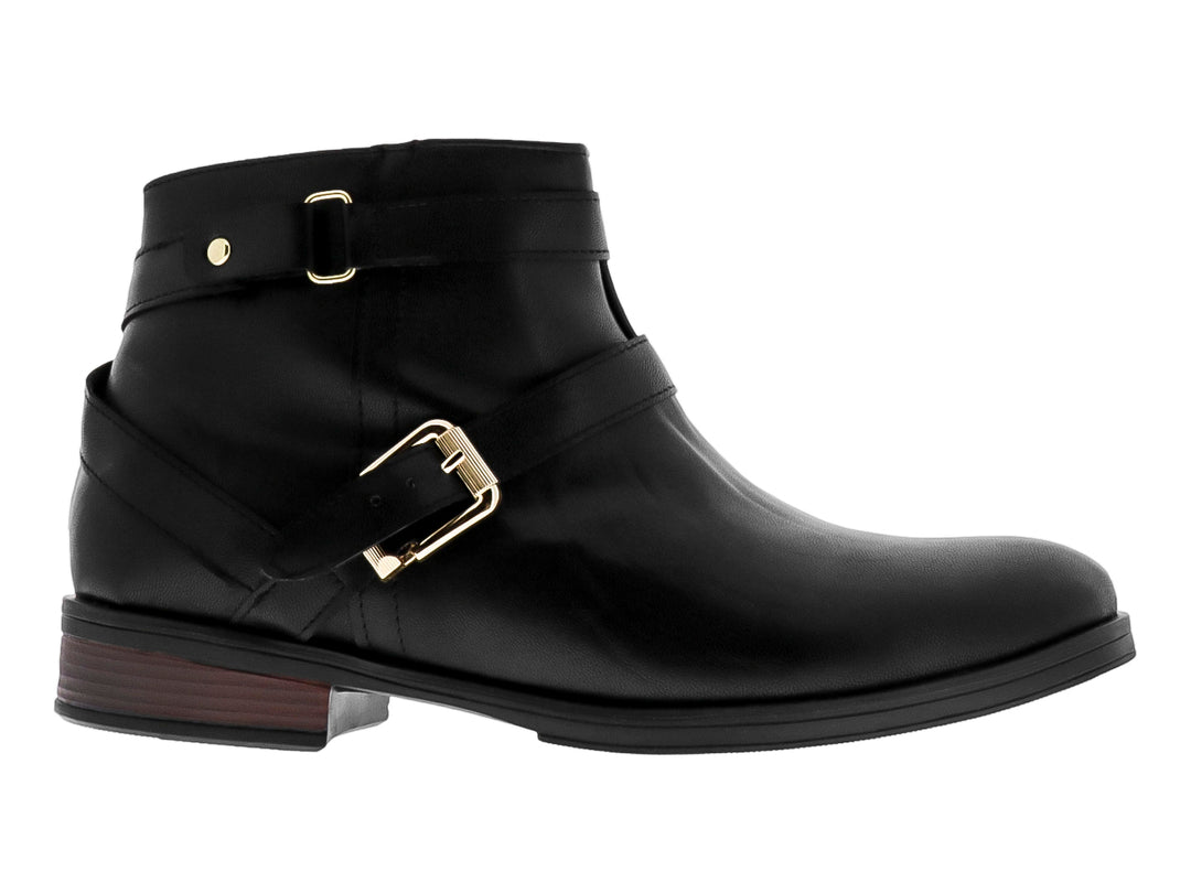 Botín casual color negro para Mujer con detalles de hebillas doradas y tacón bajo.