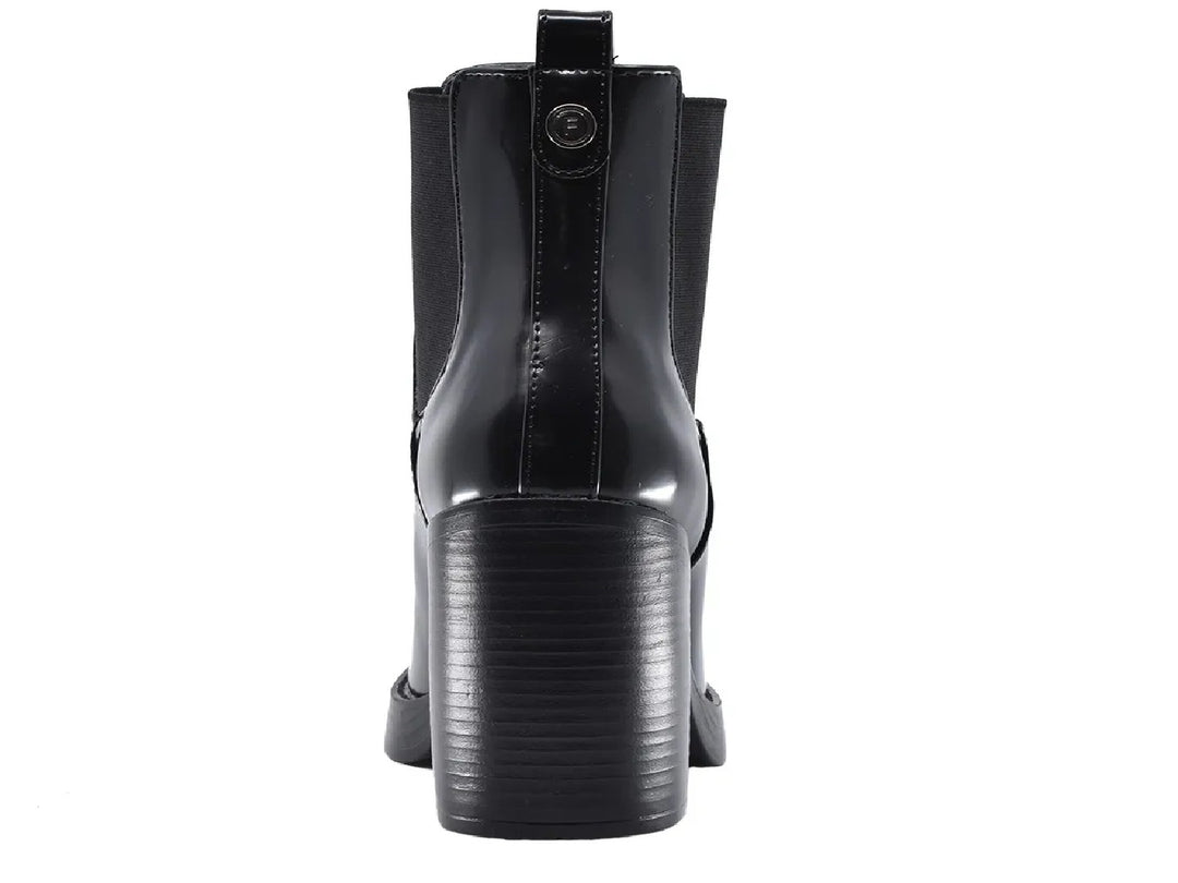 Botín negro brillante para mujer con tacón cuadrado y suela de plataforma.