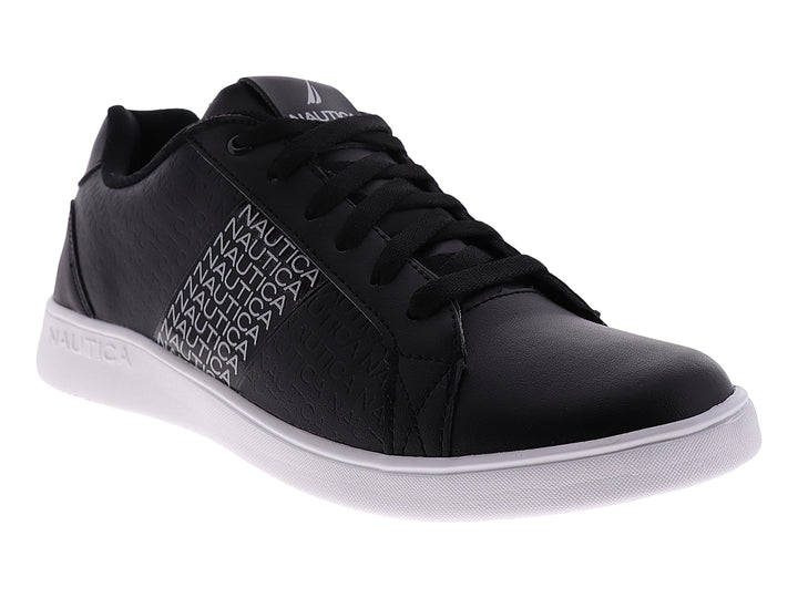 Tenis casuales marca Nautica en color negro con suela blanca y logotipo repetido en el lateral.
