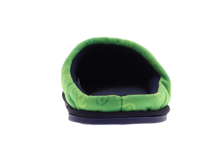 Pantufla verde para niño con diseño de PJ Masks y suela azul oscuro.