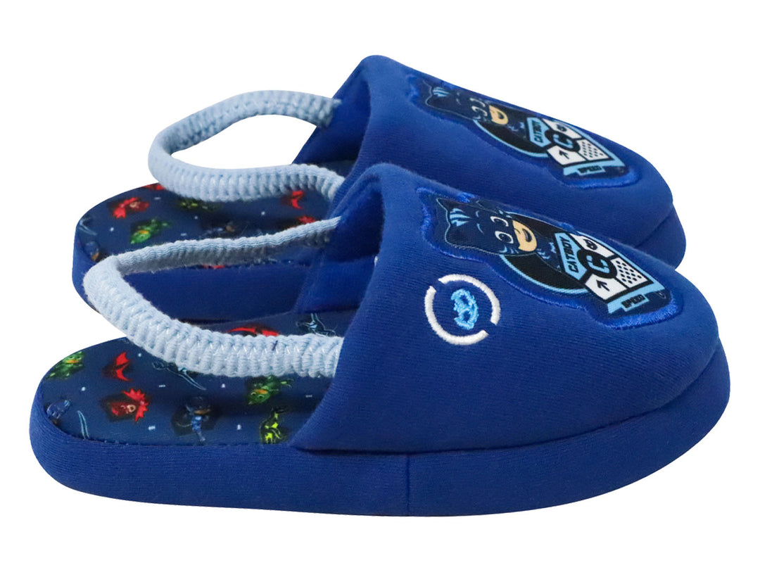 Pantufla azul de peluche para niño con diseño de Catboy de PJ Masks y asa de transporte.
