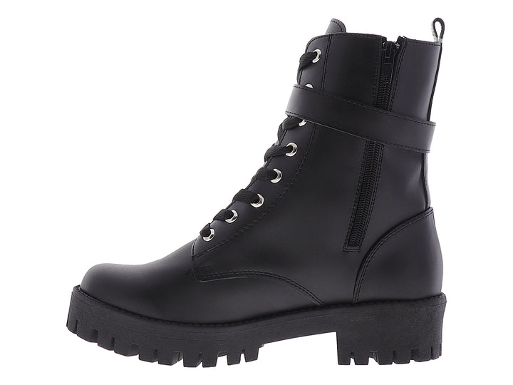 Botines negros para mujer con suela track, agujetas y bolsillo lateral con detalle de estrella.