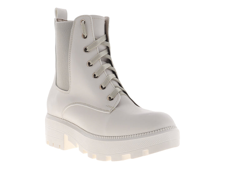 Botines Diva Nairobi para mujer en color gris claro con suela track y agujetas.