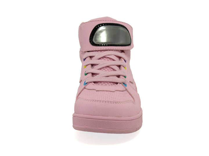 Tenis urbanos para niña en color rosa pastel con detalles coloridos y correa reflectante.