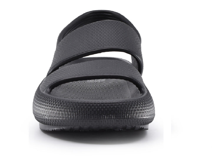 Sandalia EFE para mujer en color negro con textura rugosa y correas anchas.