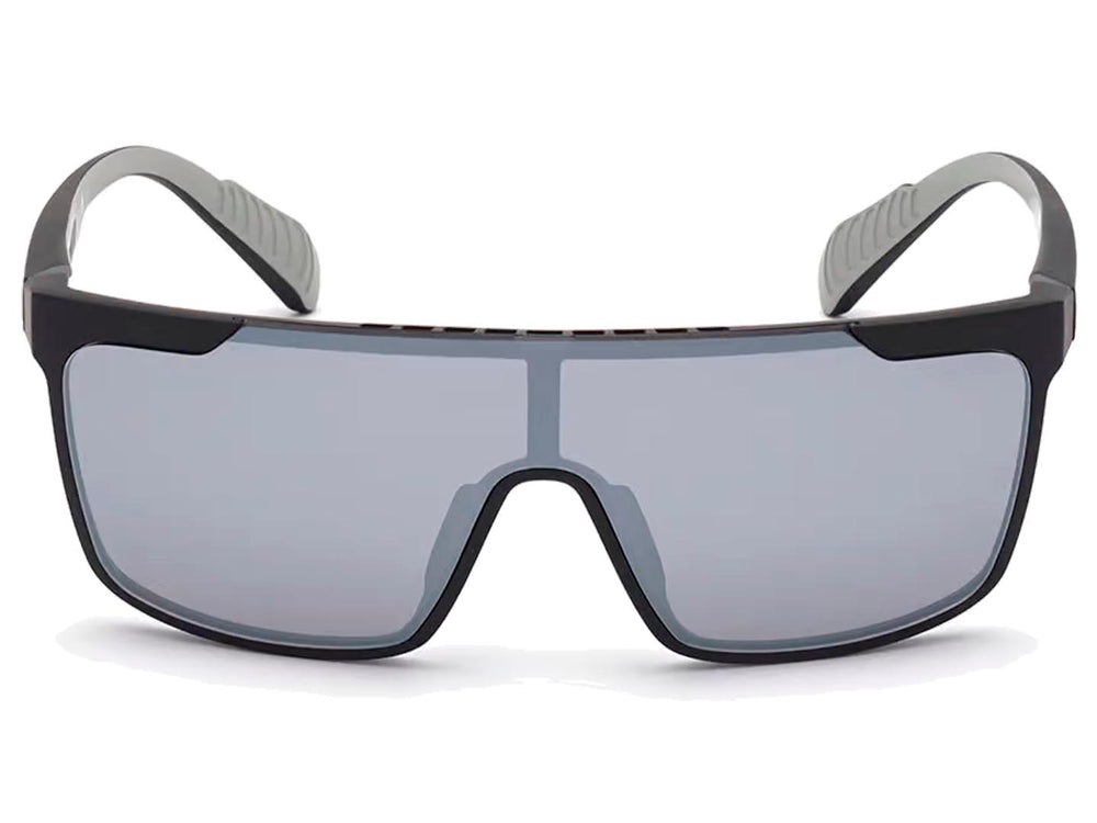 Lentes de sol deportivos Adidas modelo SP0020 en color negro y gris con diseño envolvente y micas oscuras.