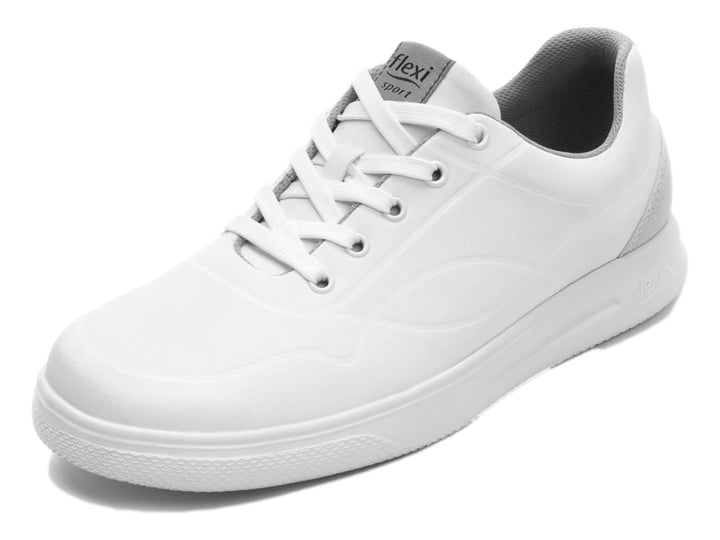 Tenis Flexi Griezmann para Hombre en color blanco con detalle gris en el talón.