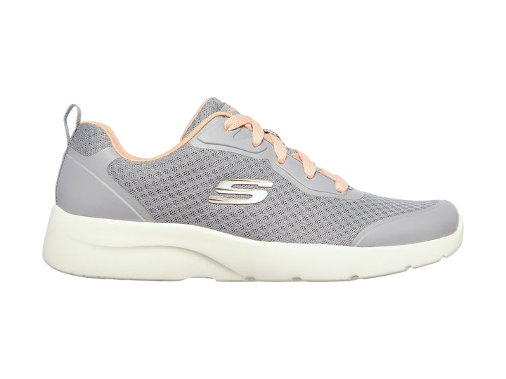 Tenis deportivos Skechers para mujer en color gris con detalles en coral y suela blanca.