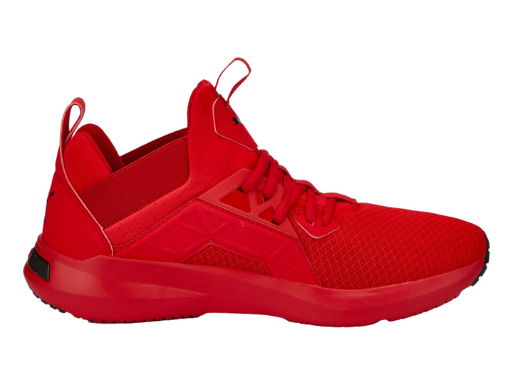 Tenis deportivos PUMA color rojo con detalles en negro, diseño moderno en malla.