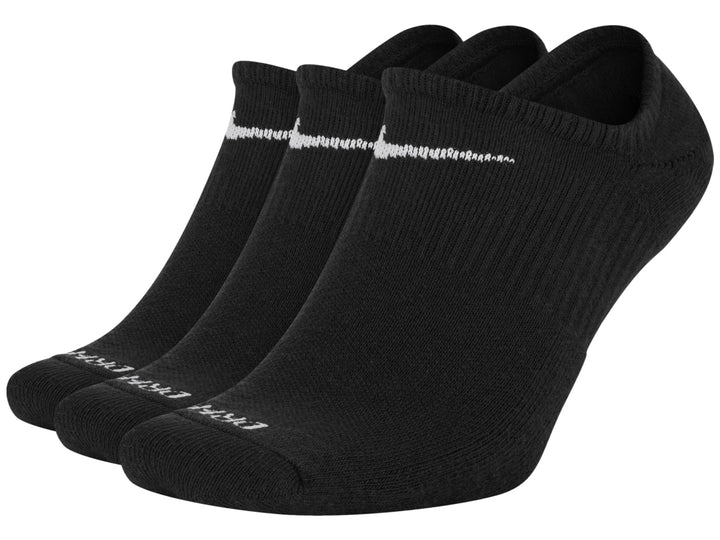 Pack de tres calcetines Nike Everyday Plus Cushion en color negro con logotipo blanco.