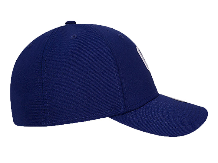 Gorra de béisbol New Era color azul oscuro con logotipo bordado en blanco en el frente.