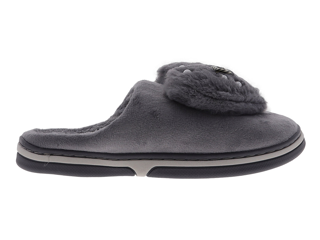 Pantufla gris de textura suave con detalle de peluche en la parte superior y suela antiderrapante.
