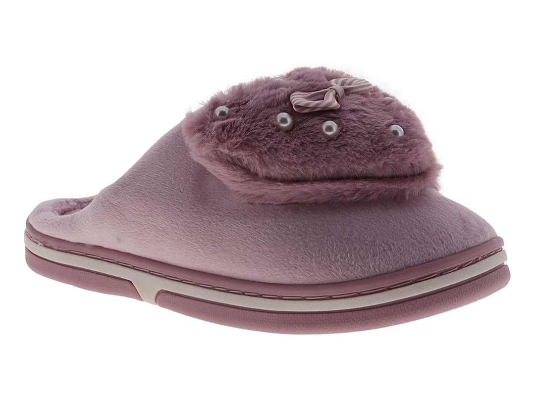 Pantufla morada de textura suave con detalle de peluche, moño y perlas decorativas.