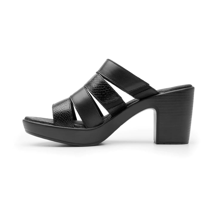 Sandalia negra para mujer Flexi con tacón bloque y tiras con textura de piel de serpiente.