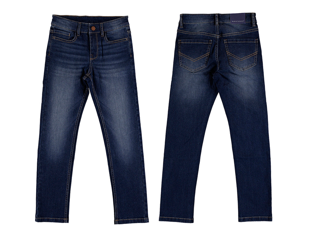 Pantalones de mezclilla azul oscuro para niño con efecto lavado, vista frontal y posterior.