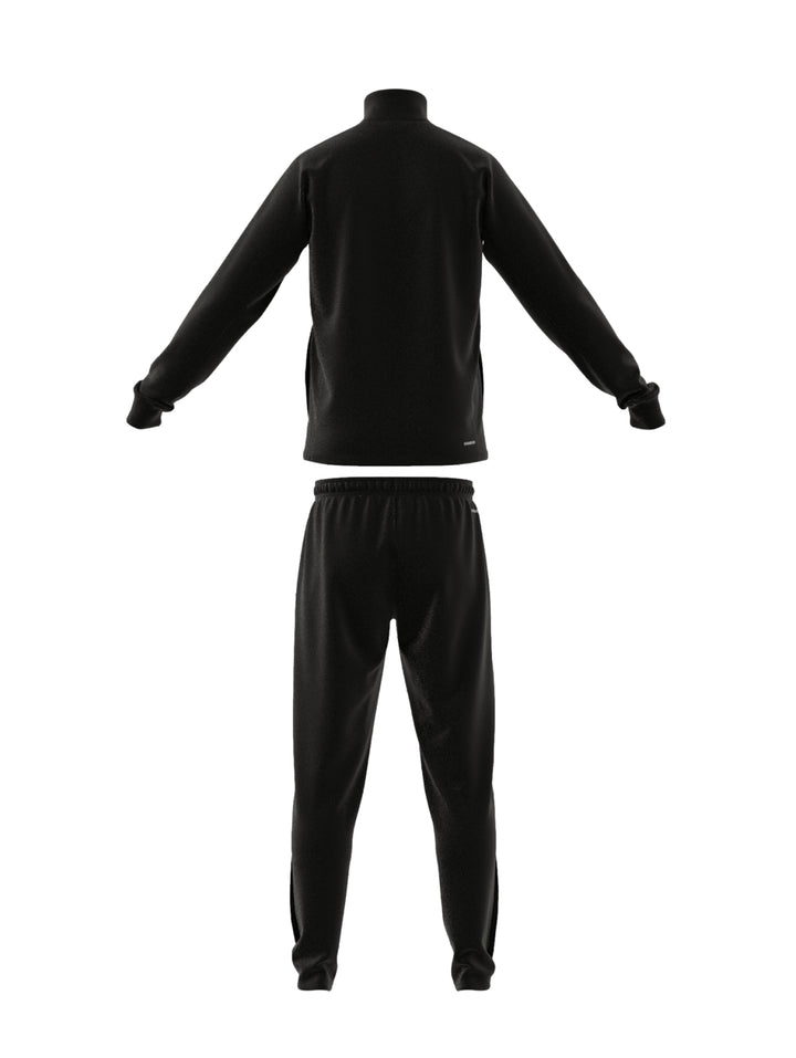 Hombre vistiendo conjunto deportivo Adidas de color negro con rayas blancas en las mangas.