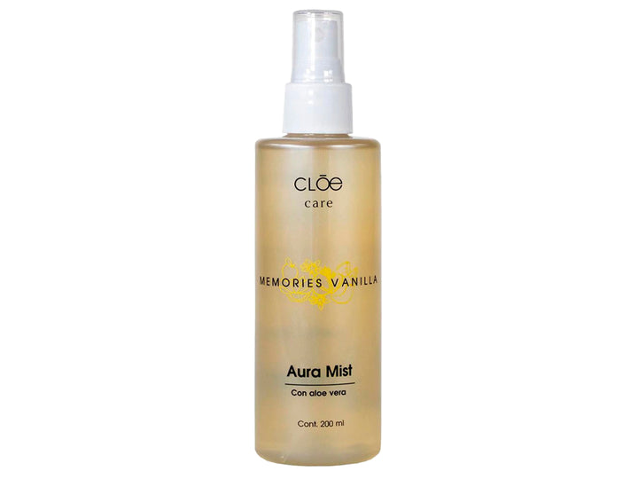 Botella cilíndrica transparente de Aura Mist Memories Vanilla de CLOE con atomizador blanco y contenido amarillo claro.