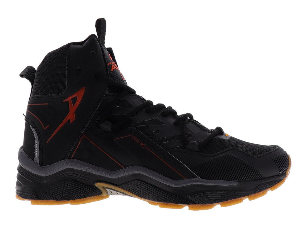 Tenis de baloncesto PONTIAC AXL color negro con suela y detalles en naranja.