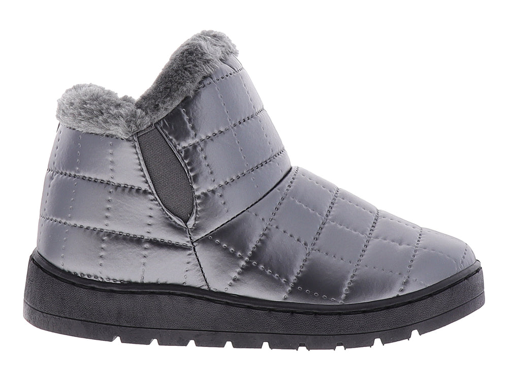 Botas para nieve color gris peltre con acabado acolchado, forro de piel sintética y suela negra.