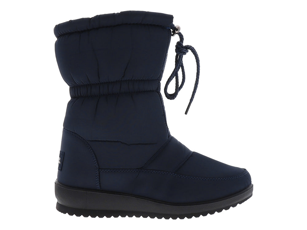 Bota de invierno acolchada color azul marino con suela negra y ajuste de cordones.