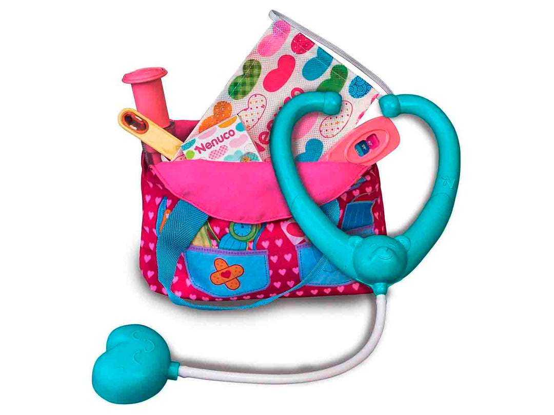 Set médico de juguete Nenuco con maletín rosa, estetoscopio azul y accesorios médicos en empaque transparente.