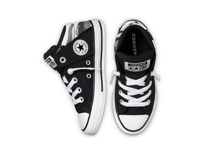 Tenis Converse Chuck Taylor All Star Axel Mid color negro con suela y agujetas blancas.