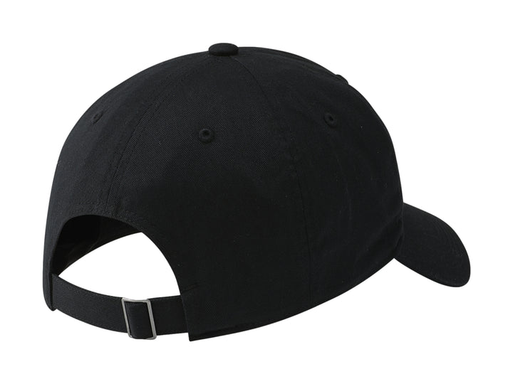 Gorra deportiva Reebok de color negro con logotipo blanco frontal y visera curva.