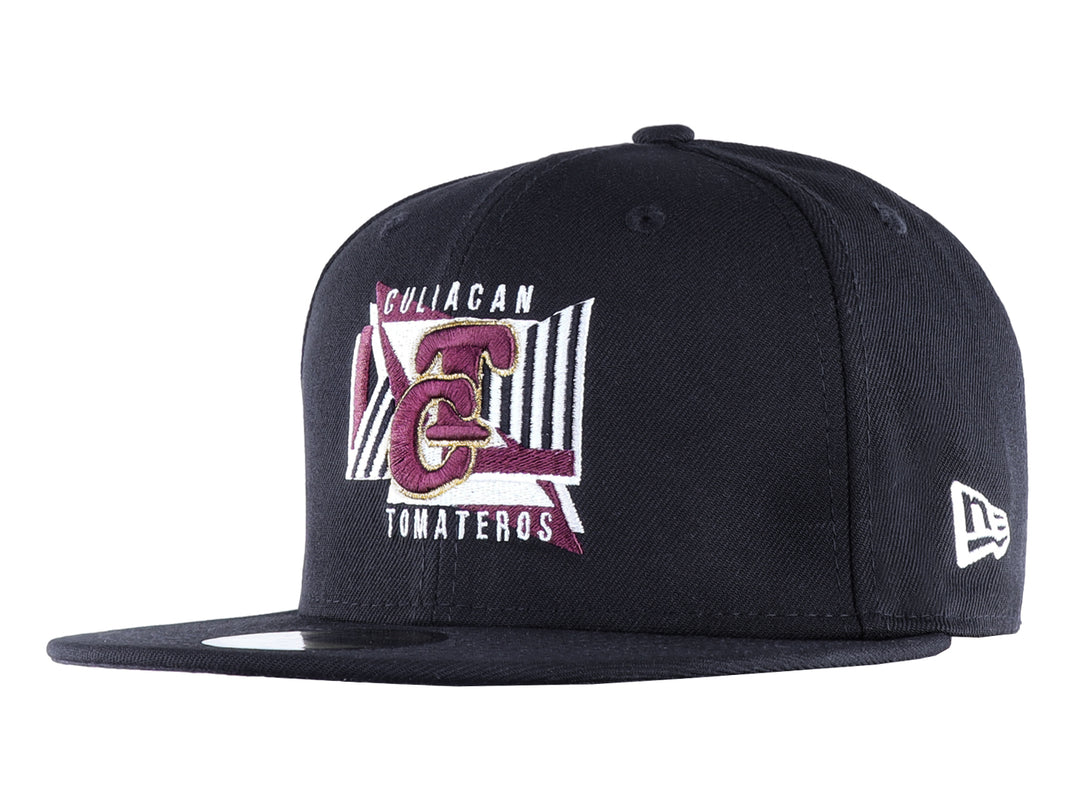 Gorra de béisbol New Era color negro con logotipo bordado de Culiacán Tomateros en el frente.