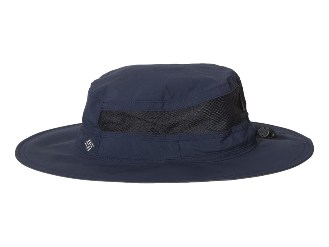 Sombrero Columbia Bora Bora Booney en color azul marino con panel de malla lateral y cordón ajustable.