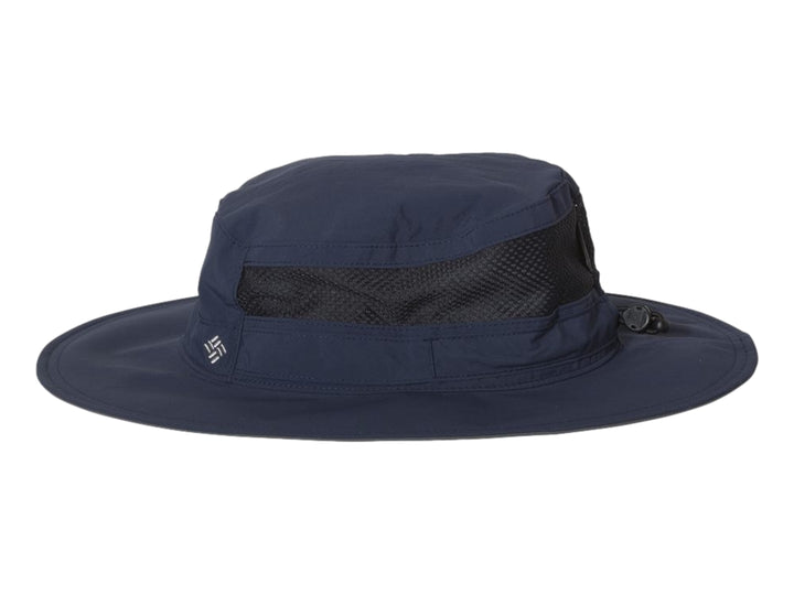Sombrero Columbia Bora Bora Booney en color azul marino con panel de malla lateral y cordón ajustable.
