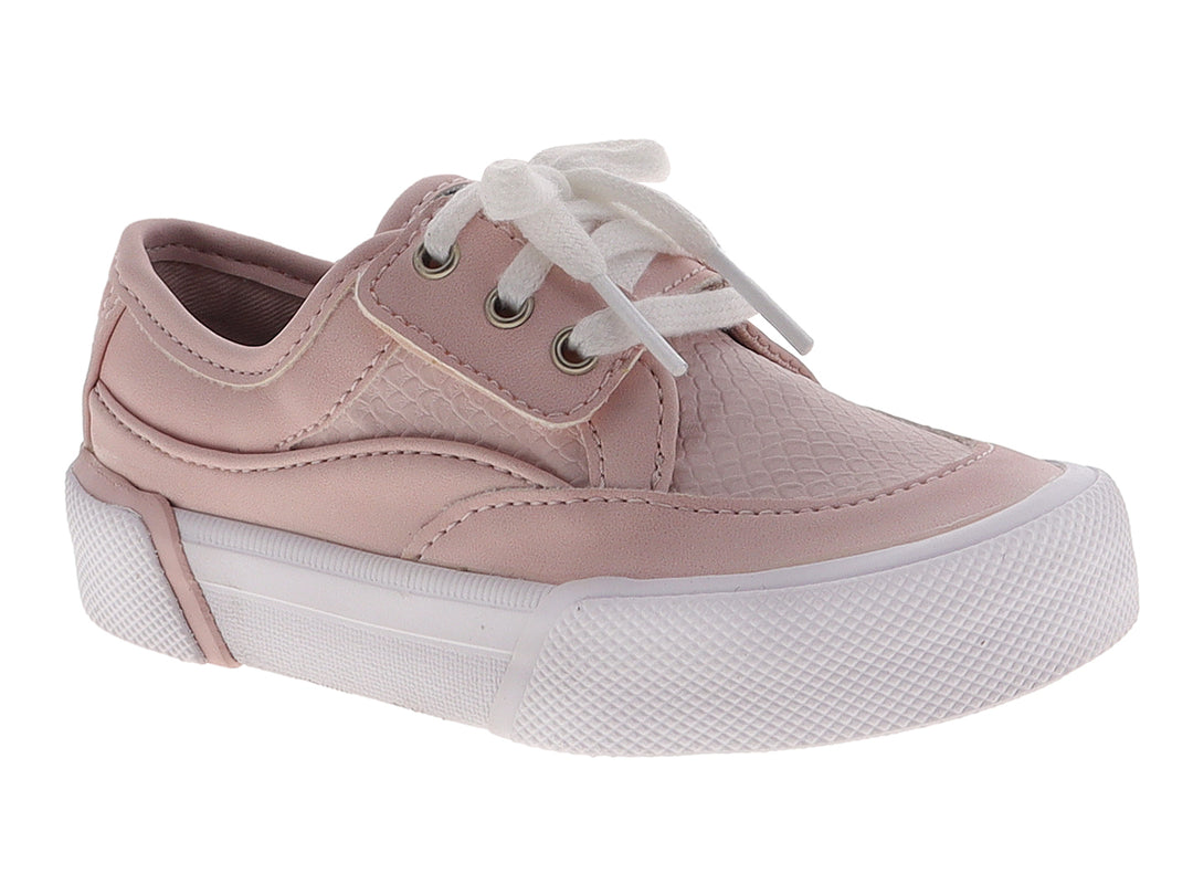 Tenis color blush con agujetas blancas y suela blanca.