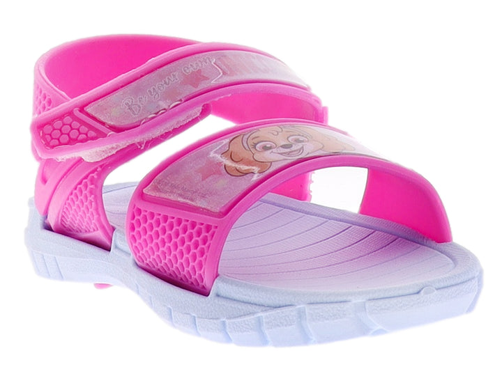 Sandalia infantil color fucsia y azul cielo con correas ajustables y diseño decorativo.