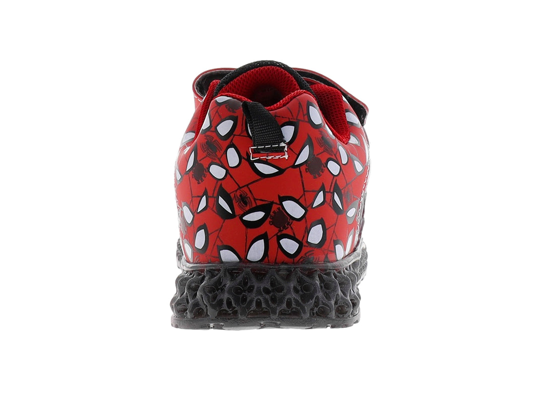 Tenis deportivos infantiles color negro con gráfico de Spider-Man y correa roja de velcro.