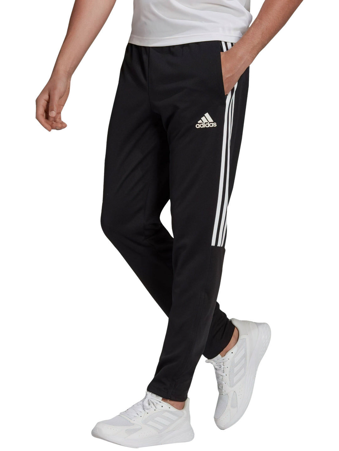Pantalones deportivos Adidas color negro con tres franjas blancas laterales.