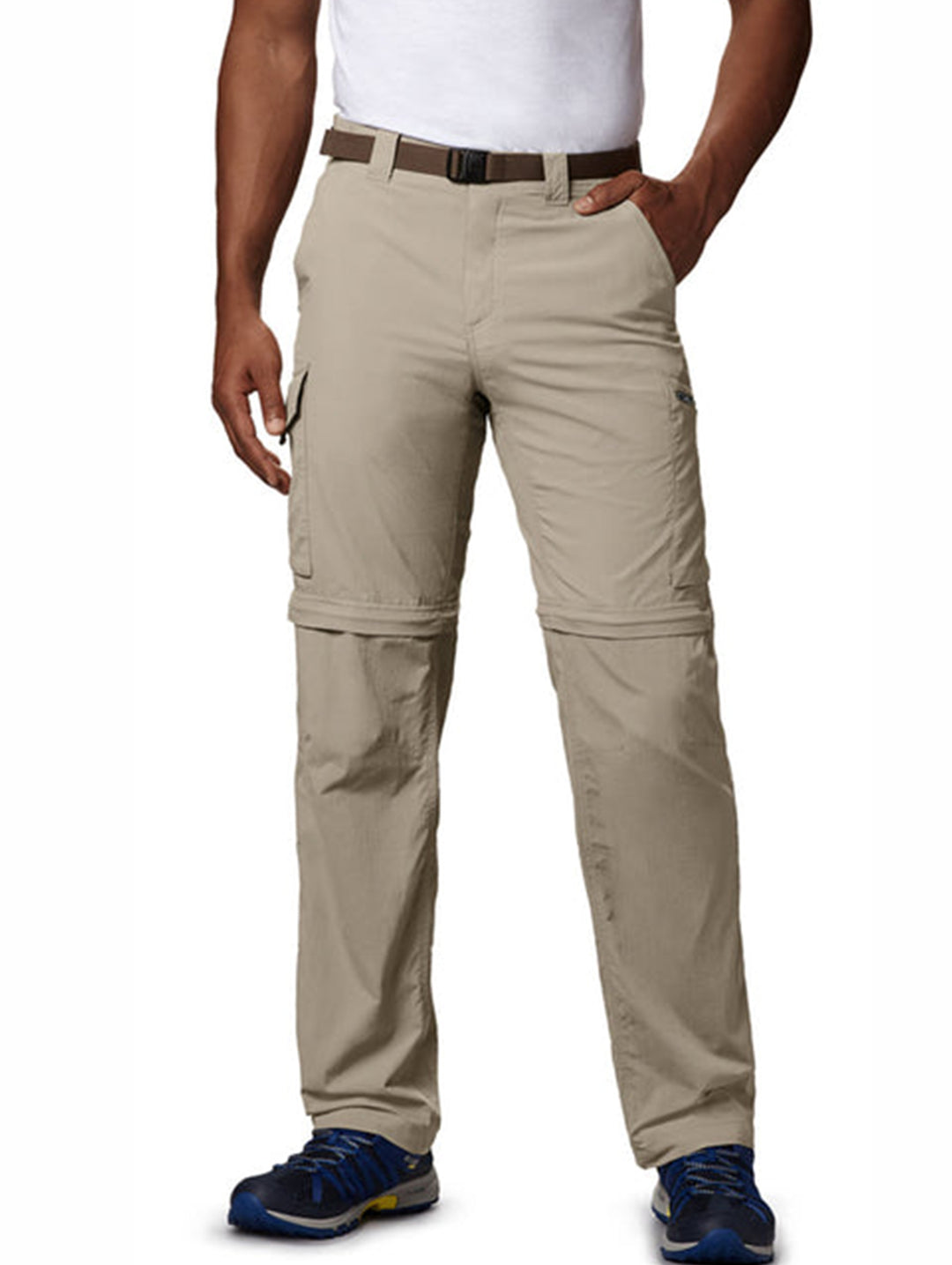 Pantalón Columbia Silver Ridge Convertible en color Fossil, diseño deportivo para hombre con bolsillos laterales.