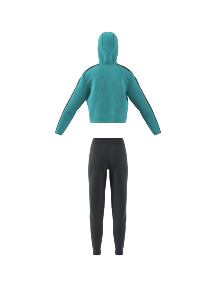 Conjunto deportivo Adidas para niña: sudadera crop top color menta y pantalón gris con rayas blancas laterales.