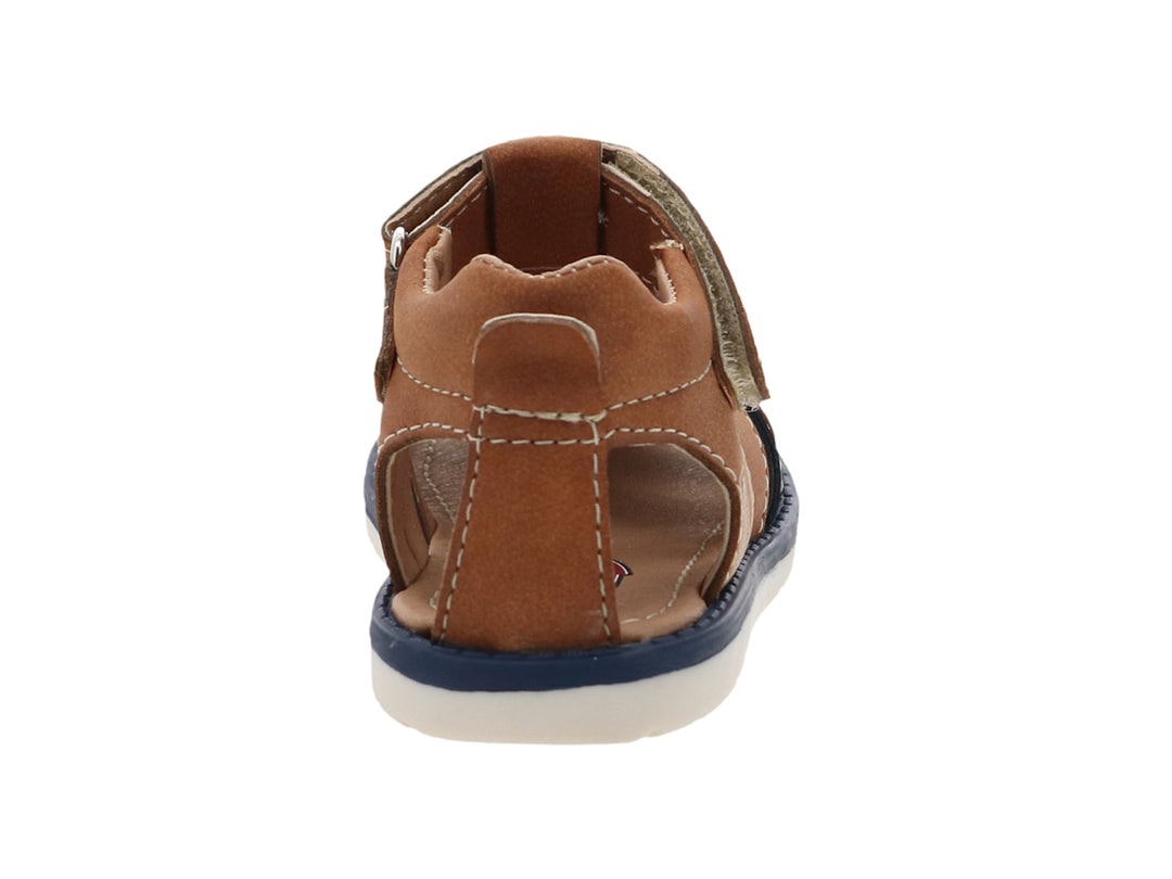 Sandalia para niño marca VAVITO en color camel con detalles en azul y suela blanca.